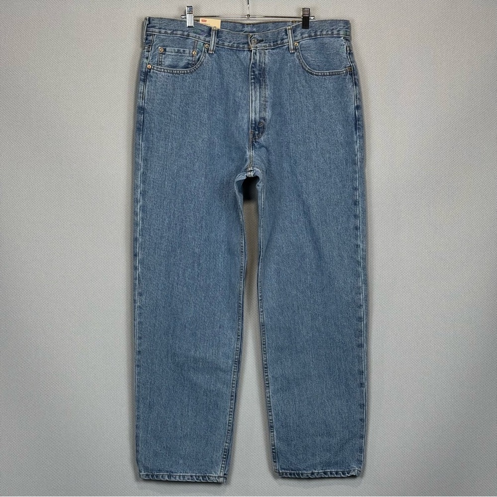 Levis Jeans Men 40x32 Blue 550 Relaxed Tapered High Rise Medium Wash Denim NWT
